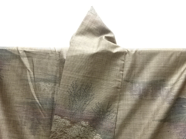  樹木模様織出し本場泥大島紬着物（9マルキ）